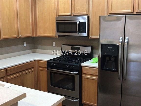 4th image of 9817 Spinnaker Creek Ave