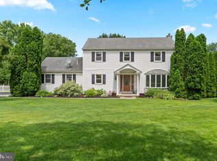 71 Crosskeys Dr, Garnet Valley, PA 19060