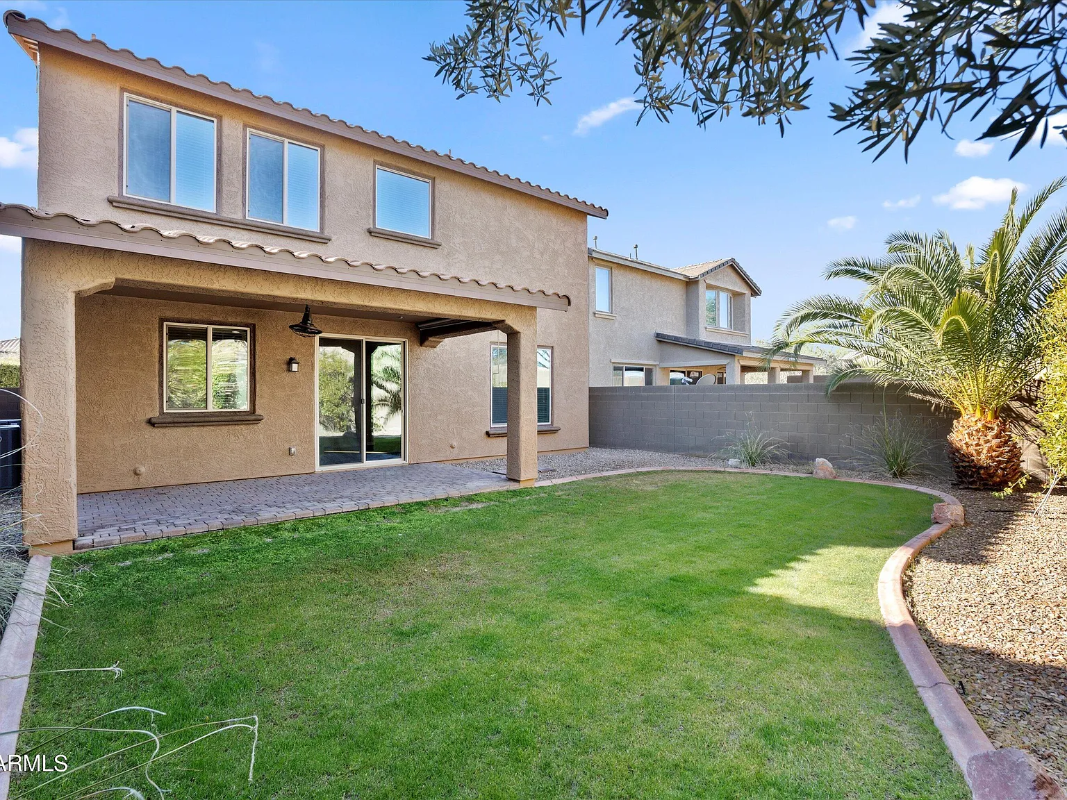 4 bed, 3.0 bath, 2450 sqft, $3,750 — Photo 4