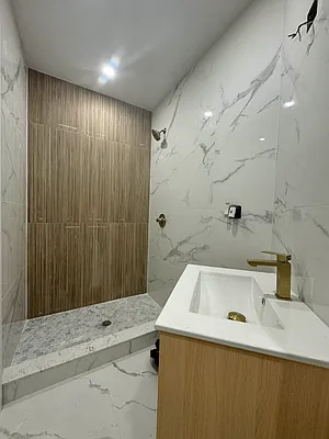 Rented by Oxford Property Group | media 12