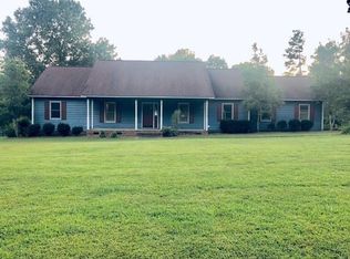 106 Larkspur Ln, Greenwood, SC 29649