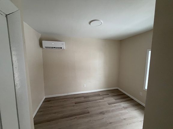 5th image of 80 Ophelia St #1