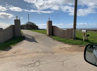 65 Bluff Rd, Moss Landing, CA 95039