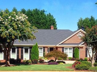 219 Woods Rd, Greer, SC 29650