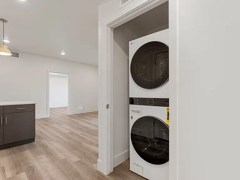 Brand New Modern Apartments at Ascesa — Photo 38