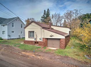 25942 Cedar St, Calumet, MI 49913