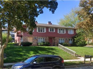 2 S Wickham Ct Unit 2, Madison, WI 53711