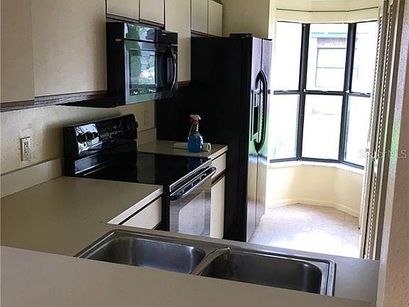 2nd image of 2404 King Oak Ct