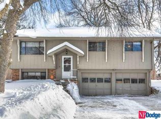 6111 S 151st St, Omaha, NE 68137