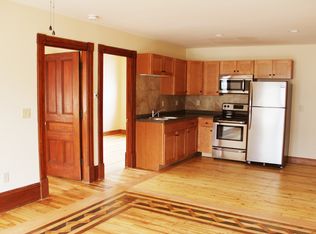 46 N Champlain St #2, Burlington, VT 05401