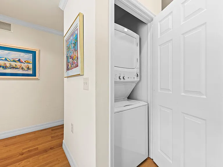 Washer/Dryer