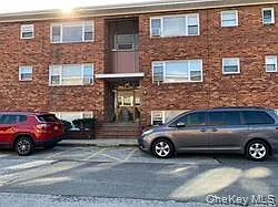 2 bed, 1.0 bath, $2,800 — Photo 1