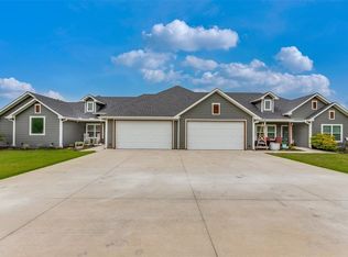 9639 Jordon Moore Rd, Pilot Point, TX 76258