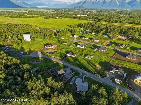 11896 E Fig Cir, Palmer, AK 99645