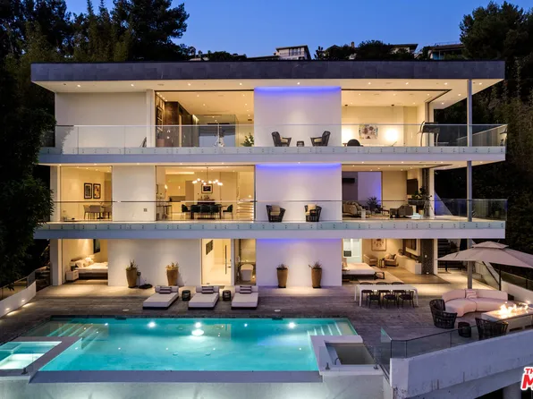 7080 Mulholland Dr, Los Angeles, CA 90068