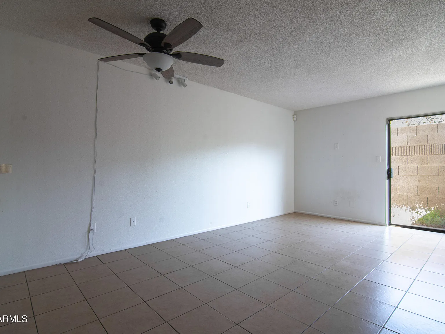 2 bed, 1.5 bath, 980 sqft, $1,495 — Photo 4