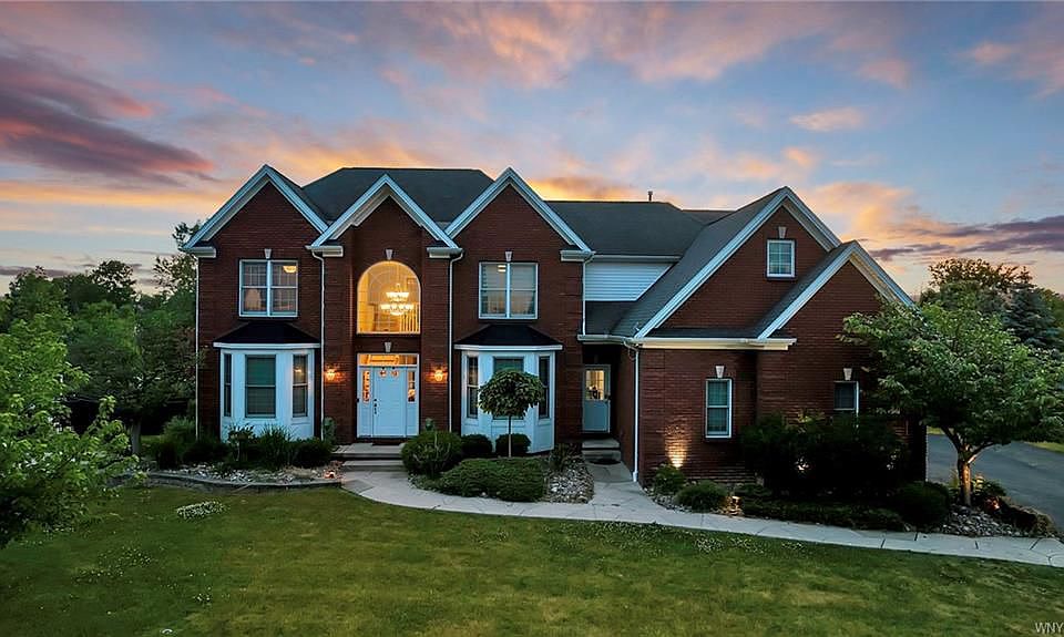 1st image of 8889 Stonebriar Dr