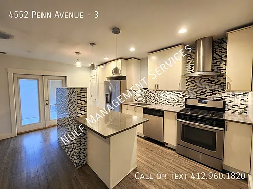 4552 Penn Ave Photo 1