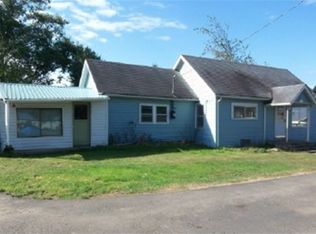 8 Anderson St, Cathlamet, WA 98612