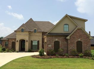 139 Aw Dr, Stonewall, LA 71078