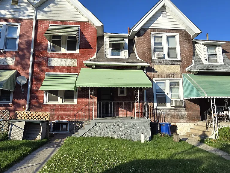 34 Maple St — Photo 1