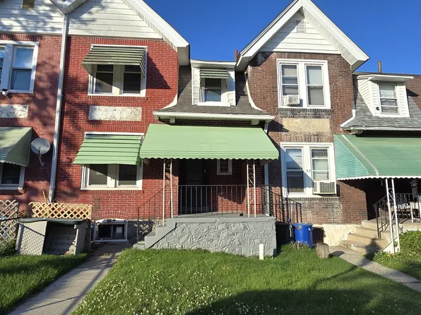 34 Maple St, Marcus Hook, PA 19061