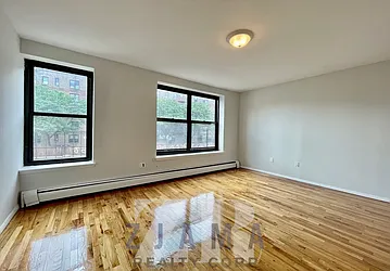 142 Saint Paul's Place, #2G