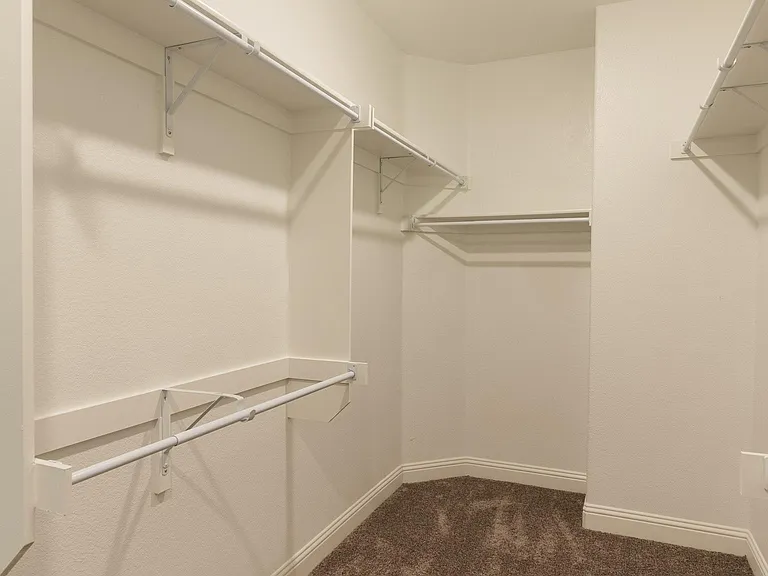 7814 Willow Ct — Photo 24