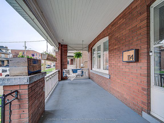 3rd image of 114 Prospect St S