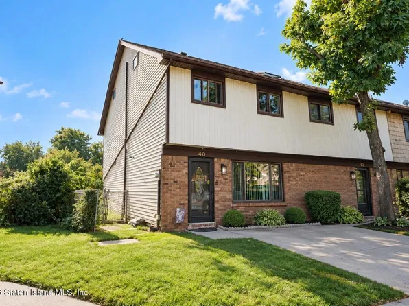 40 Rolling Hill Grn, Staten Island, NY 10312
