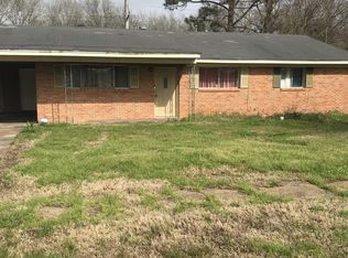 67 Charmingdale Dr, Monroe, LA 71202