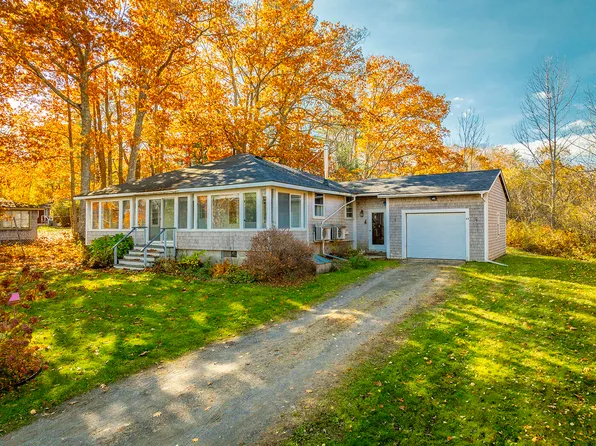 62 Battery Road, Belfast, ME 04915