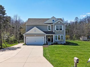 1313 Springview Ct, Middleville, MI 49333