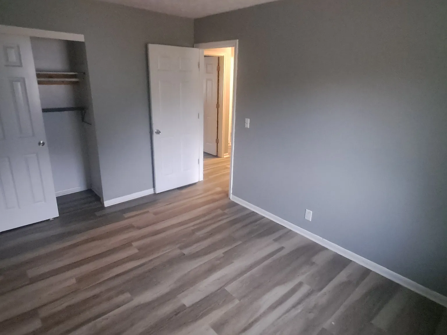 3 bed, 1600 sqft, $2,000 — Photo 3