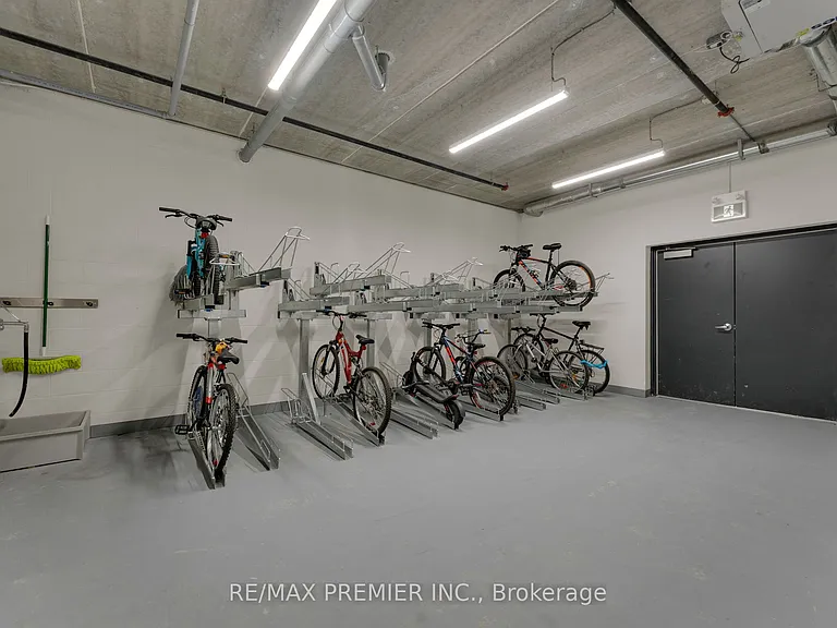 1000 Lackner Pl #215 — Photo 35