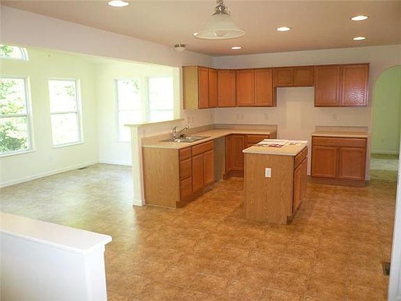 2nd image of 147 Brandy Mill Dr #33