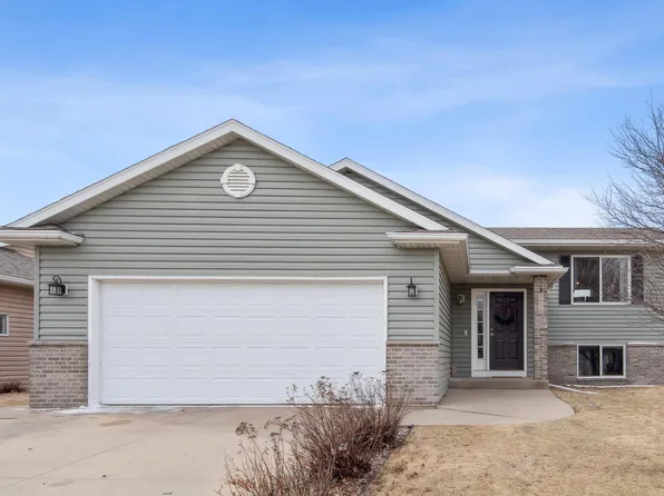 5836 Kingsbury Dr NW, Rochester, MN 55901
