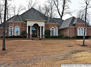 8623 Belmor Lakes Dr, Olive Branch, MS 38654