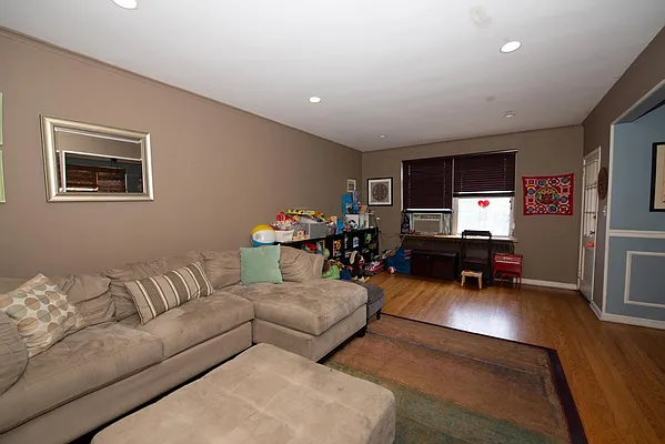 Sold by Lovett Realty, Inc. | media 13
