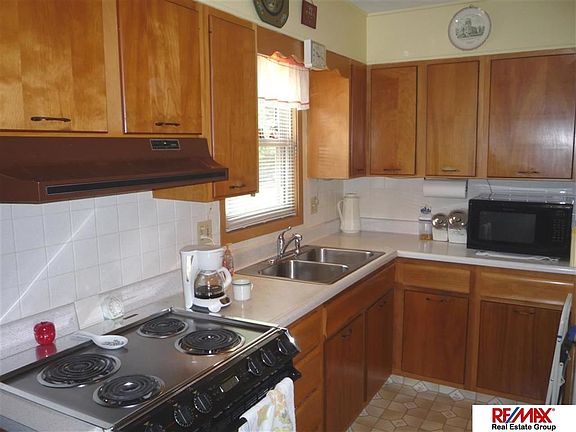 5th image of 3122 Pedersen Dr