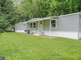 127 Truman Dr, Fairless Hills, PA 19030