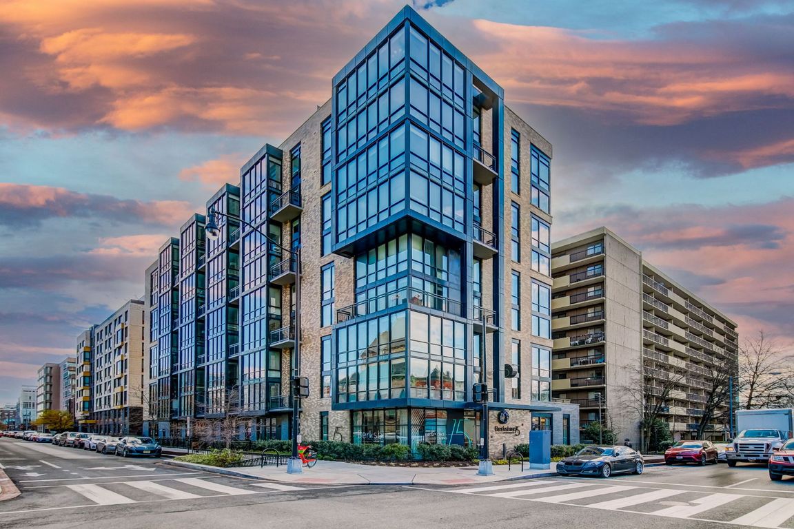 Exterior 14th and V Street DC