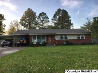 504 Carolyn St SW, Decatur, AL 35601