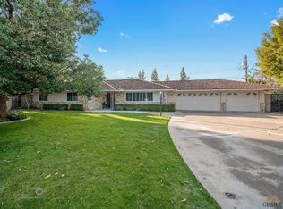 915 Vista Verde Way, Bakersfield, CA 93309