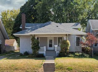 1109 W Locust St, Davenport, IA
