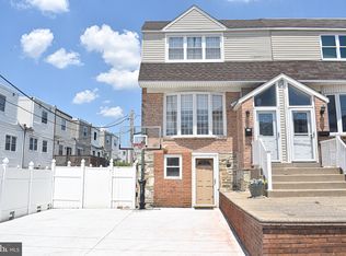 10950 Modena Dr, Philadelphia, PA 19154