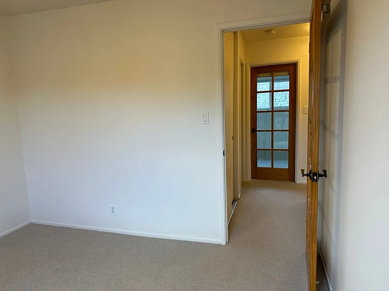 19 Pixley Ave — Photo 43