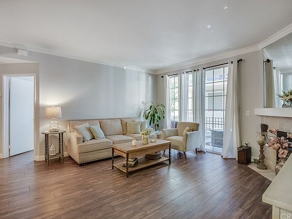 3rd image of 24129 Del Monte Dr Unit 157