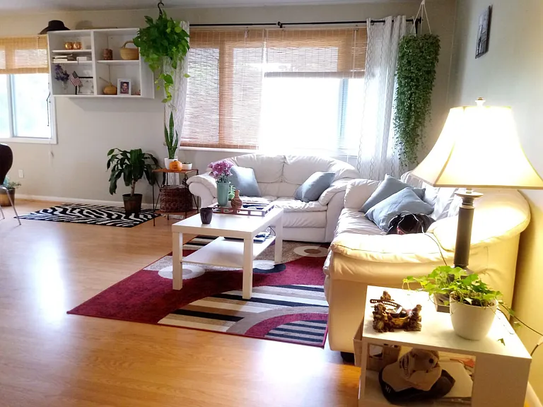 2204 Essex St #2204 — Photo 2