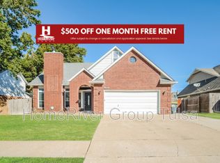 1371 E 136th St, Glenpool, OK 74033